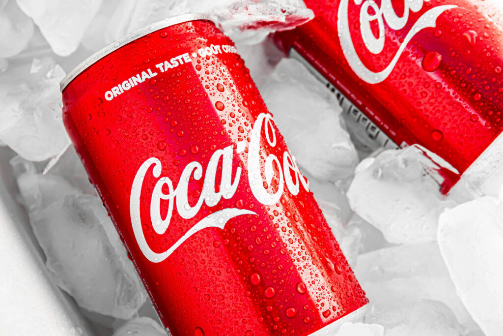 20 фактов о Coca-Cola: от кокаина в рецепте до прозрачной колы для Жукова